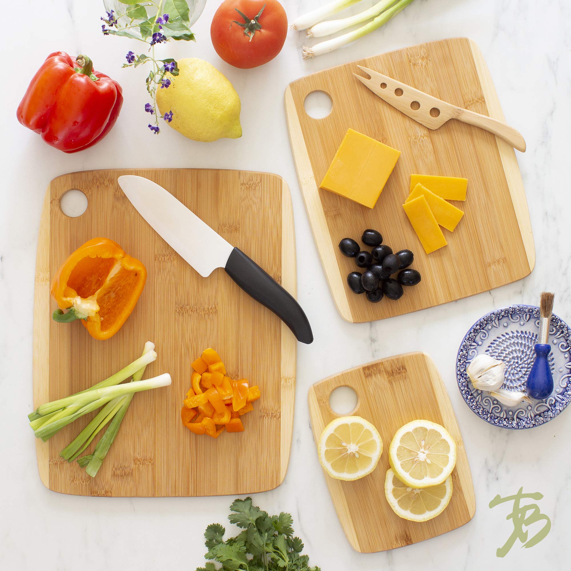 Totally Bamboo large 14-inch board top view highlighting generous prep area and durability