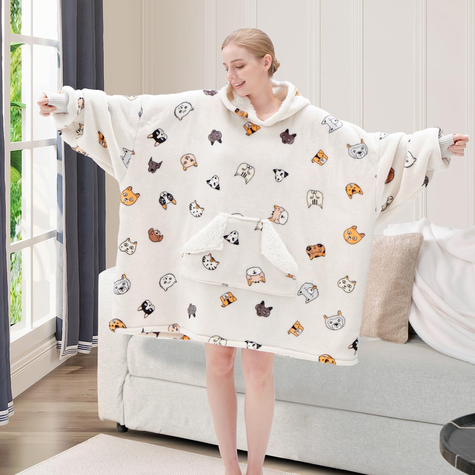 Touchat at campfire illustrating outdoor warmth and wind protection on cool nights