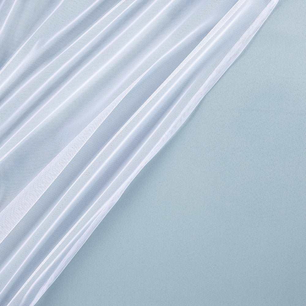 TOWN & COUNTRY LUXE sheer layer texture detail offering soft filtered light