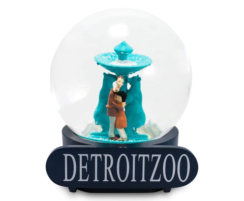 Toynk Coraline close-up of Detroit Zoo fountain scene for authentic detail