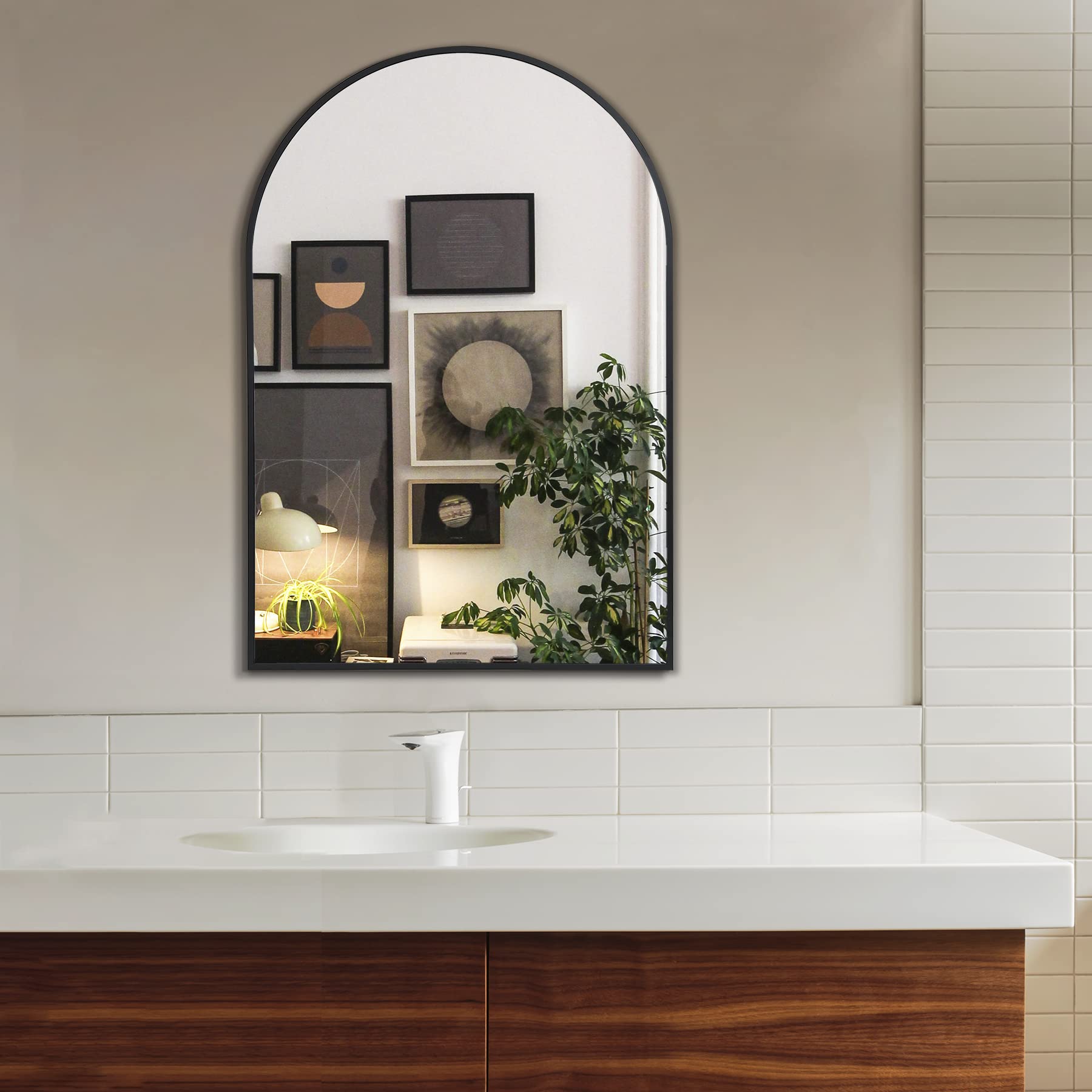 TRAHOME mirror in entryway styling that enhances light and decorative appeal