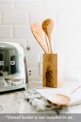 Thirteen Chefs Tramanto lifestyle kitchen display showing artisanal style appeal