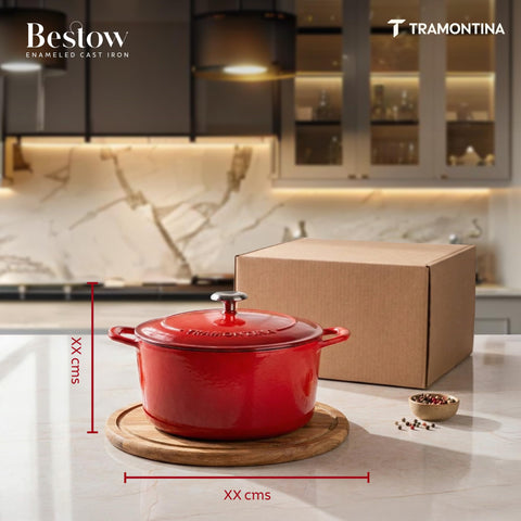Tramontina Bestow interior surface view highlighting off-white porcelain enamel easy clean