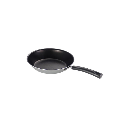 Tramontina stockpot simmering soup on burner, demonstrating capacity and even heating benefit