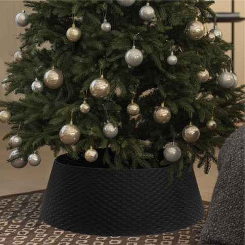 Tree Nest front view of collar hides stand and creates tidy holiday base