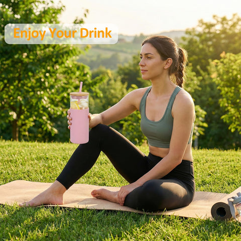 Tronco tumbler in outdoor setting illustrating portable lifestyle benefit
