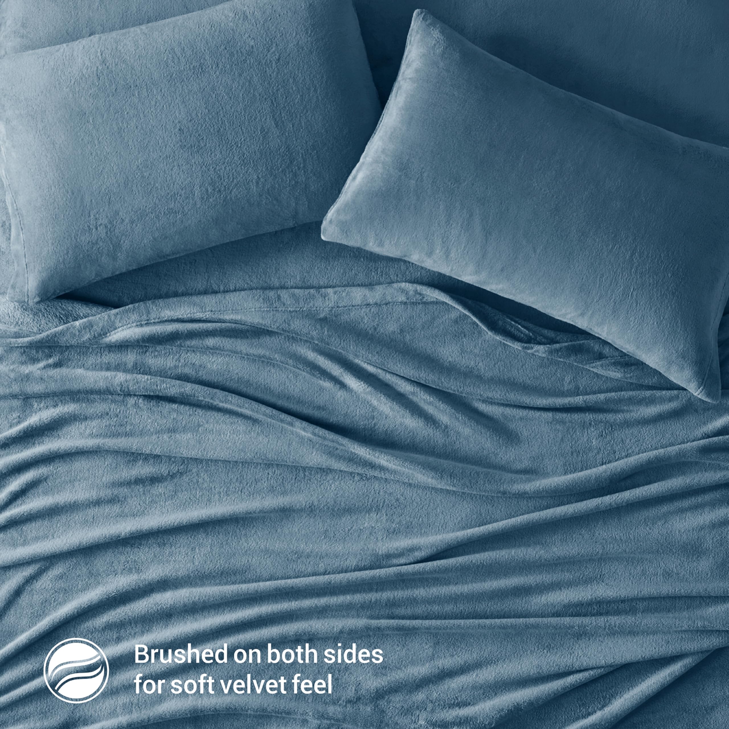 True North elastic corner of fitted sheet demonstrating snug fit on mattresses