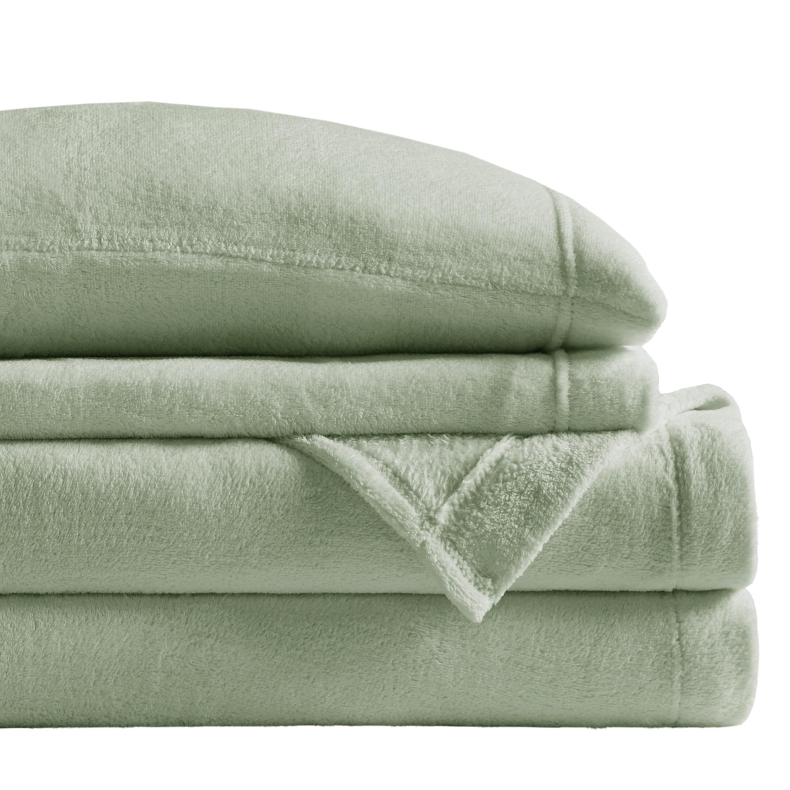 True North Soloft flat sheet front packaging showing set and cozy appeal