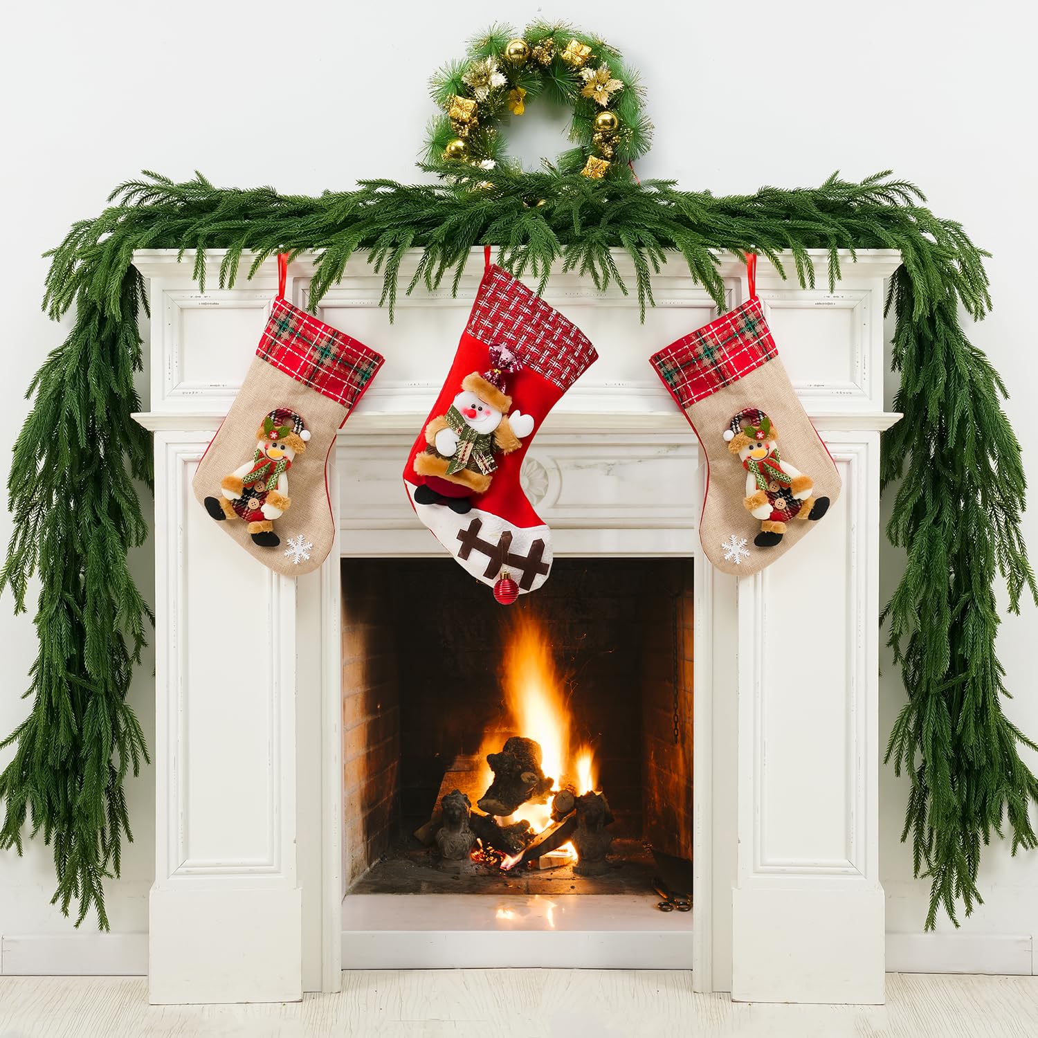 trytuny pine cones and red berries detail adding instant holiday charm
