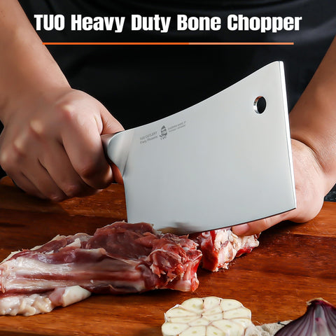 TUO blade close-up showing polished surface and corrosion-resistant finish for longevity