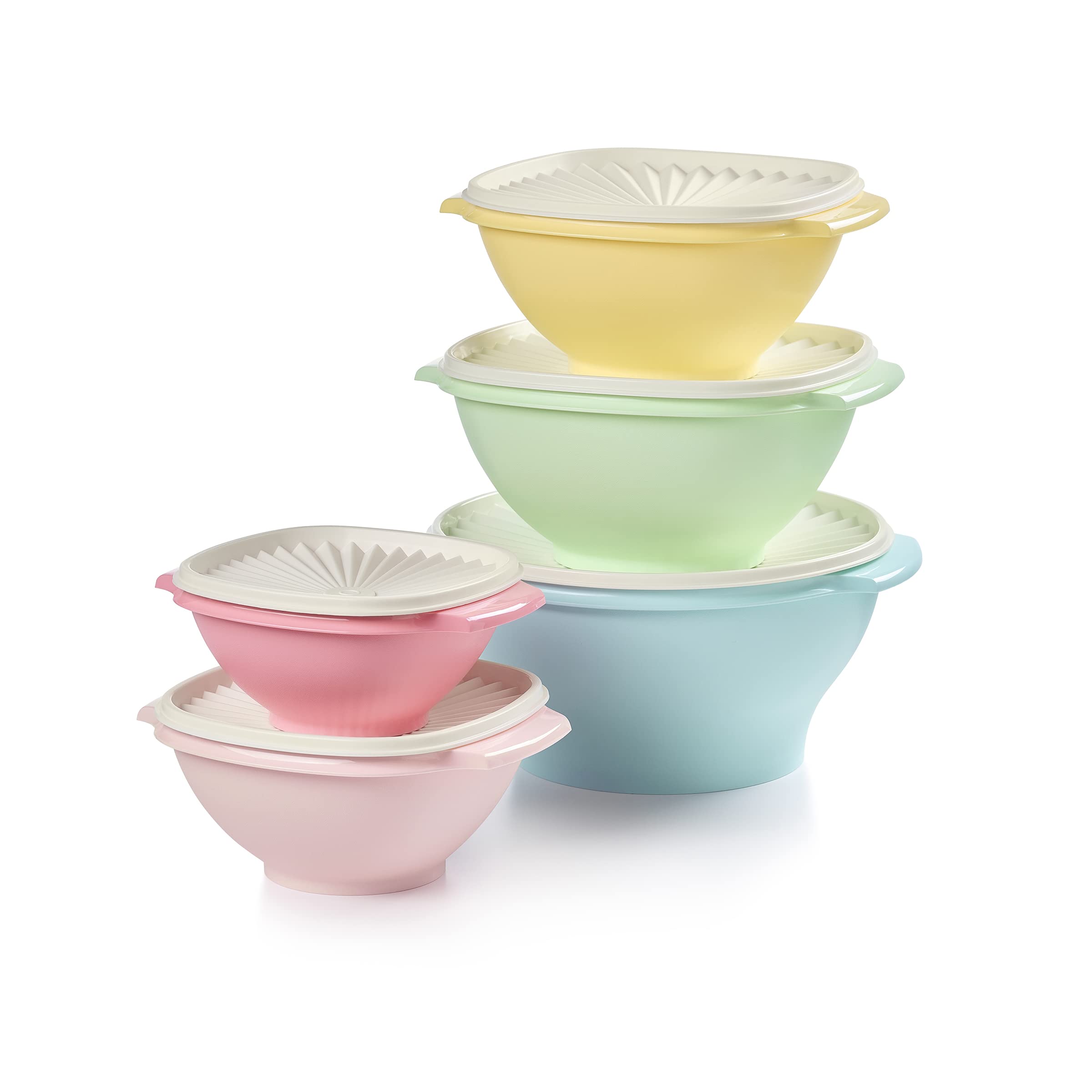Tupperware front packaging showing full 10-piece set, organized and compact