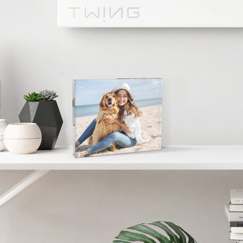 TWING included accessories showing blocks and magnets for easy setup benefit