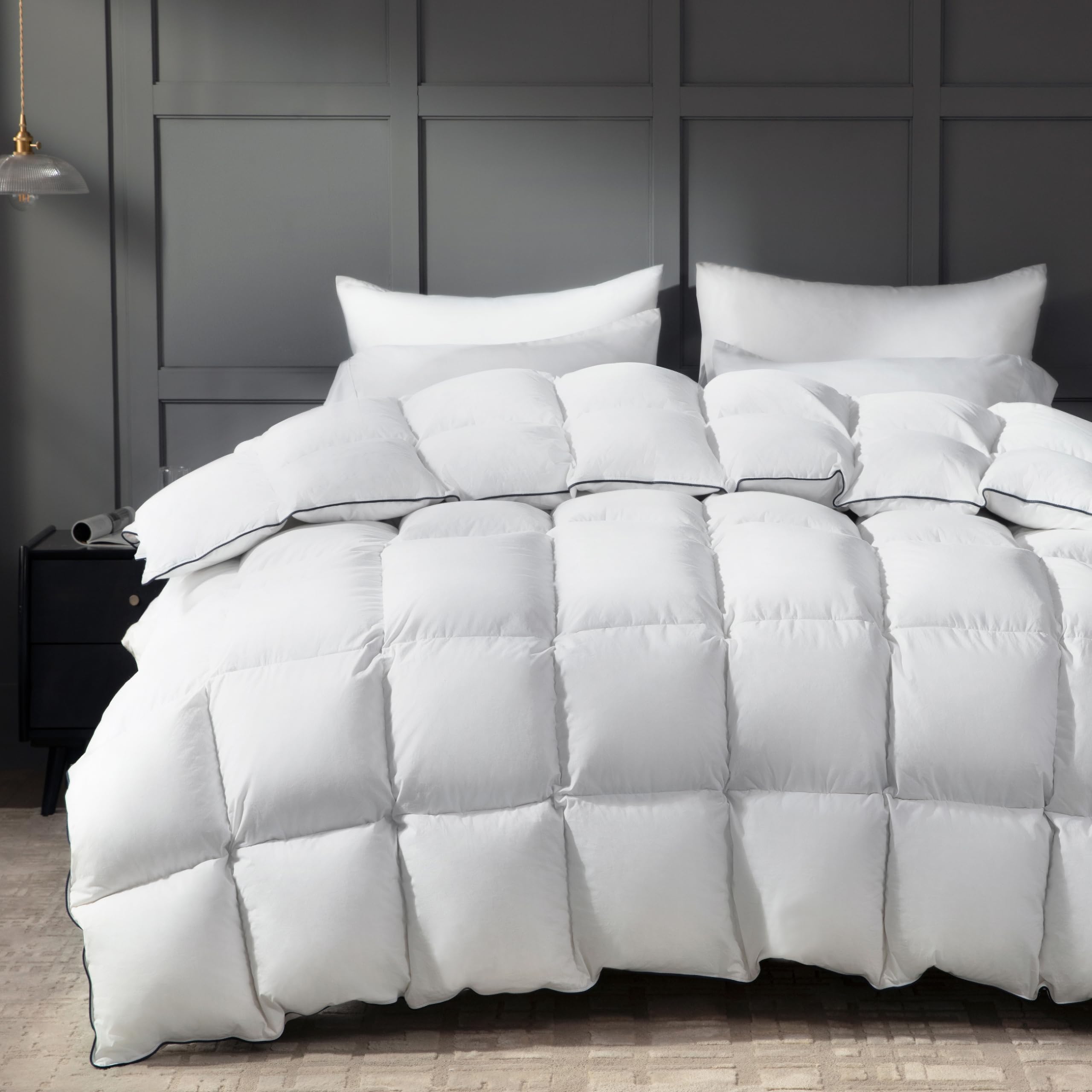 Ubauba corner tabs and loops detail demonstrating secure duvet attachment