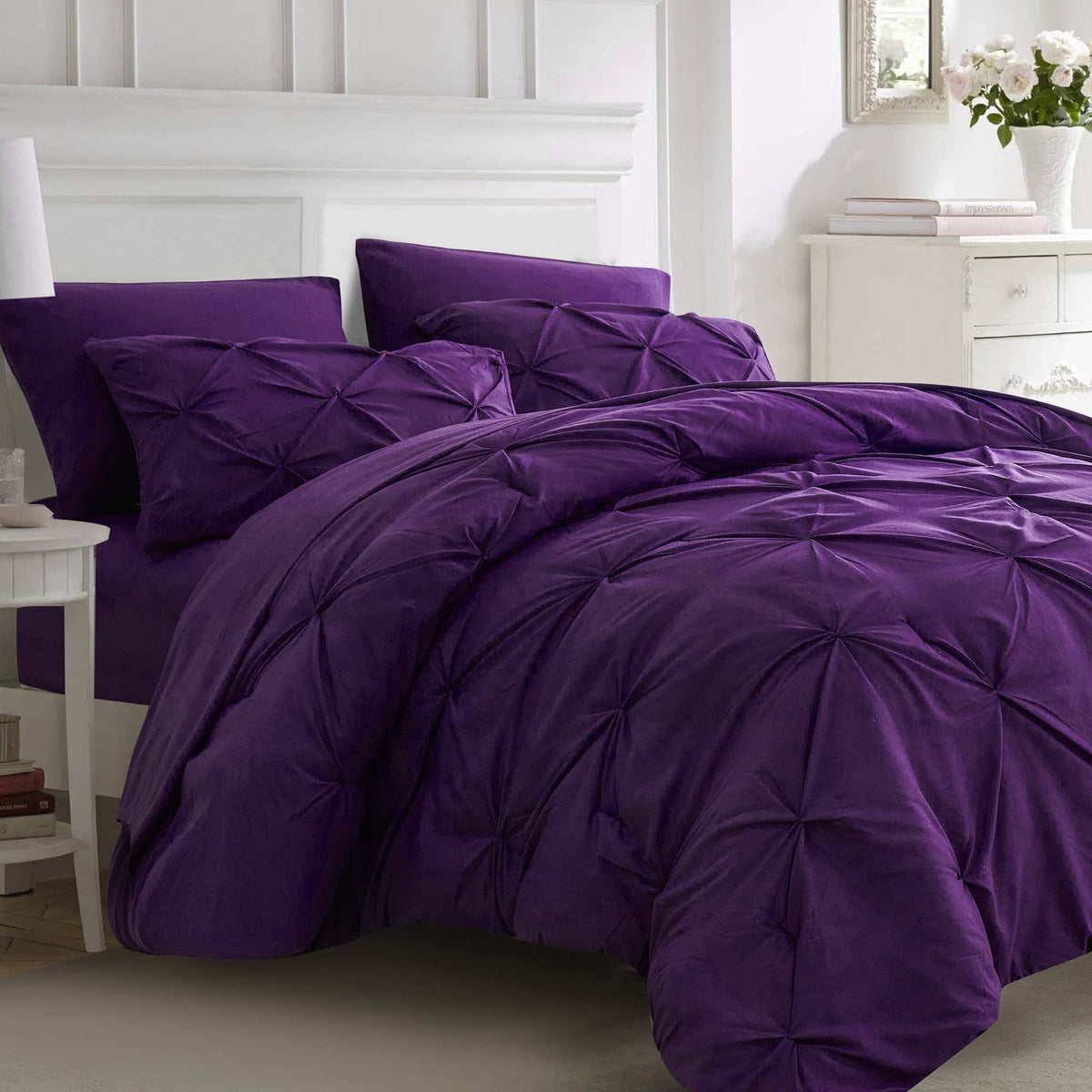 Ubauba front view of purple queen comforter set shows full-bed appeal and cozy look