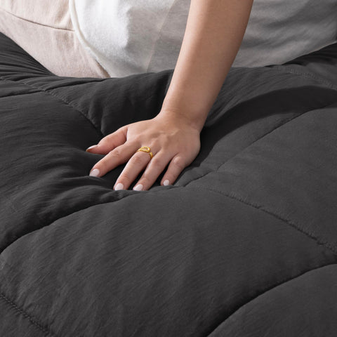 UGG Leonora loft close-up after fluffing, demonstrating fill recovery and lasting plushness