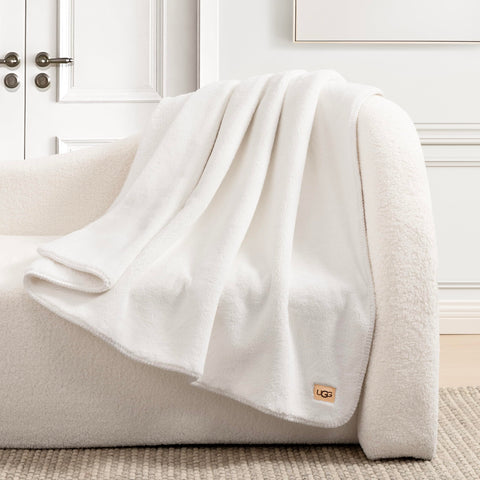 UGG whitecap edge stitch detail showing neat finish and durability