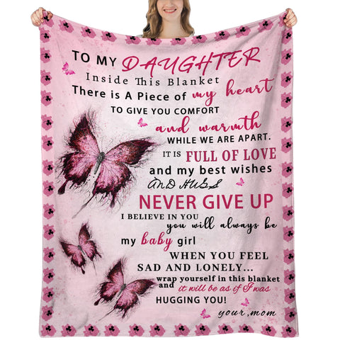 UHANKRU front view of blanket packaging showing gift-ready presentation and comfort