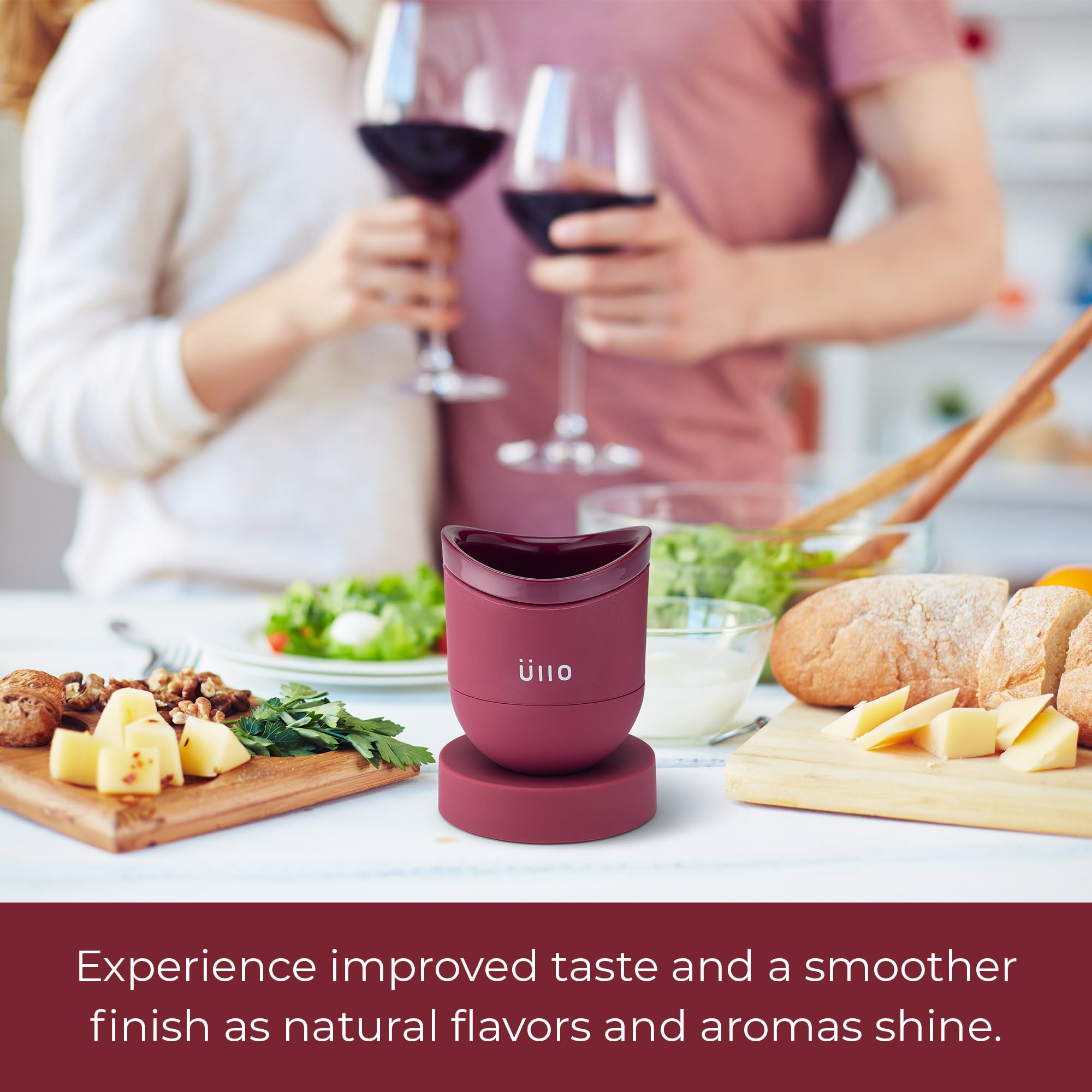 Üllo Open lid used as drip-catcher keeping surfaces clean while serving wine