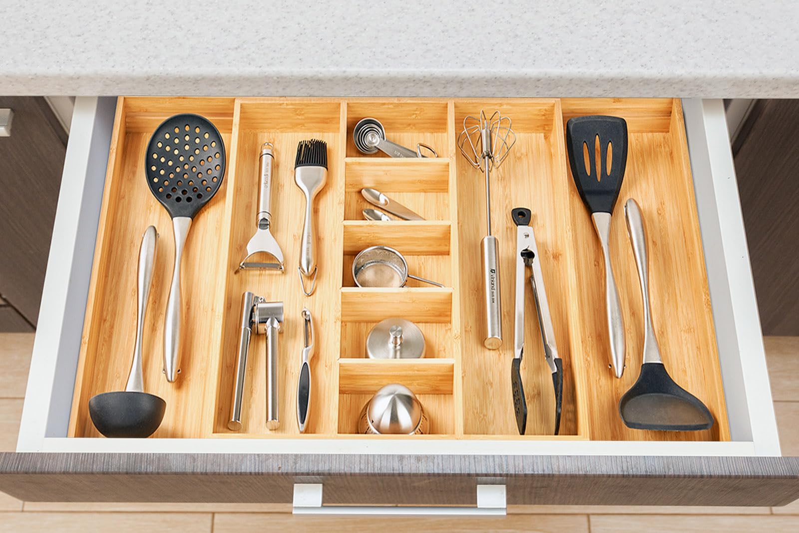 Umilife silicone feet detail preventing sliding and reducing drawer noise