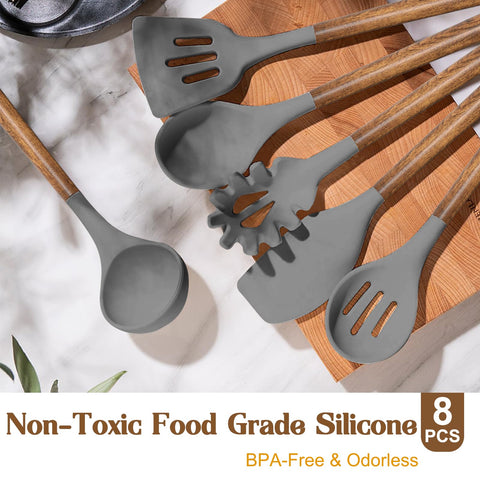 Umite Chef close-up of acacia wooden handle, highlights durable comfortable grip