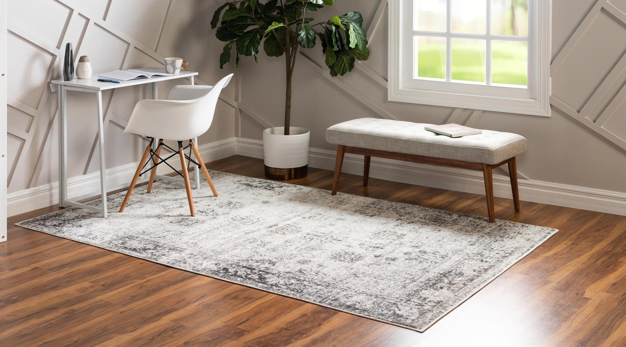 Unique Loom edge and jute backing view, shows floor-safe backing benefit