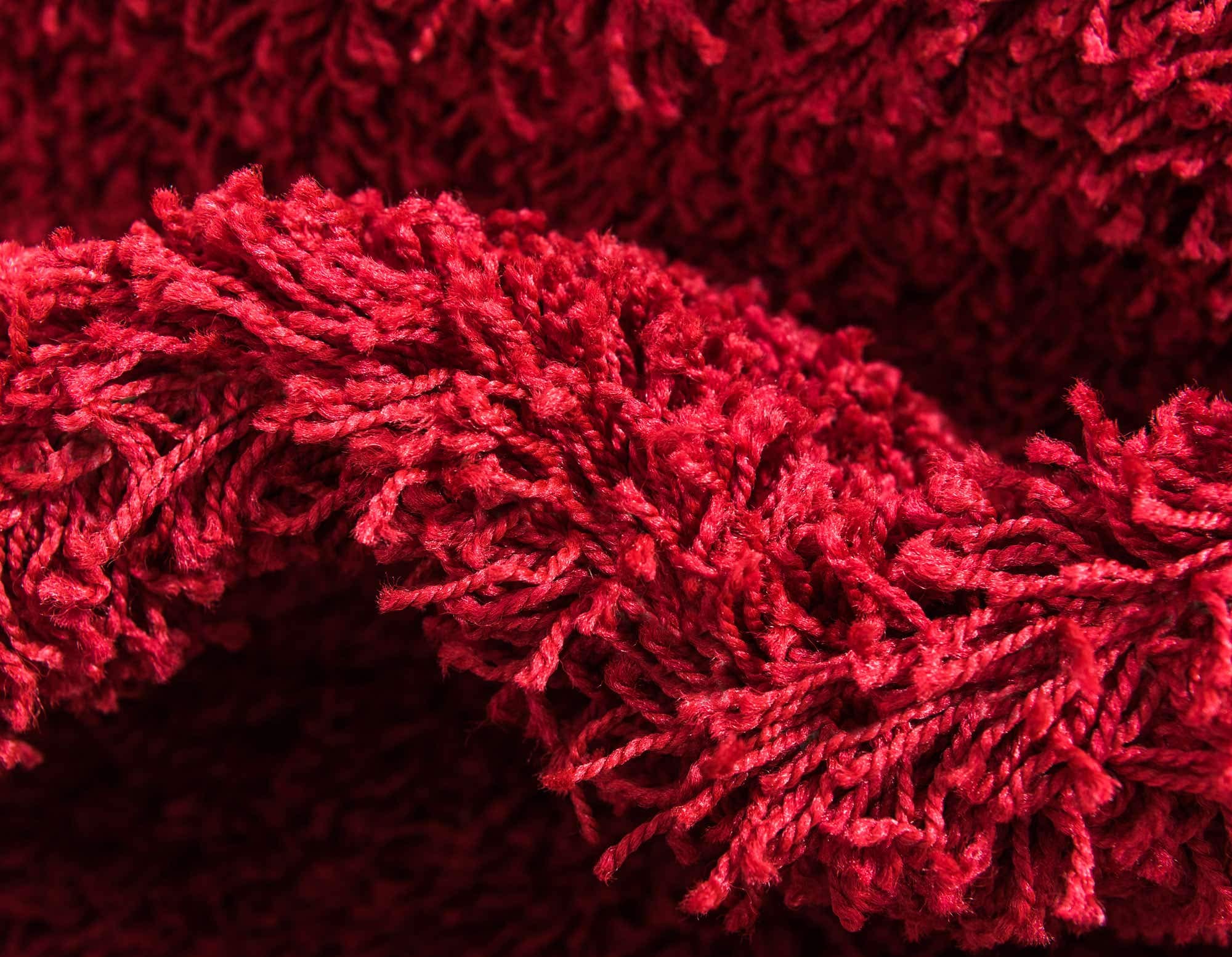 Unique Loom under coffee table demonstrating focal-point styling benefit