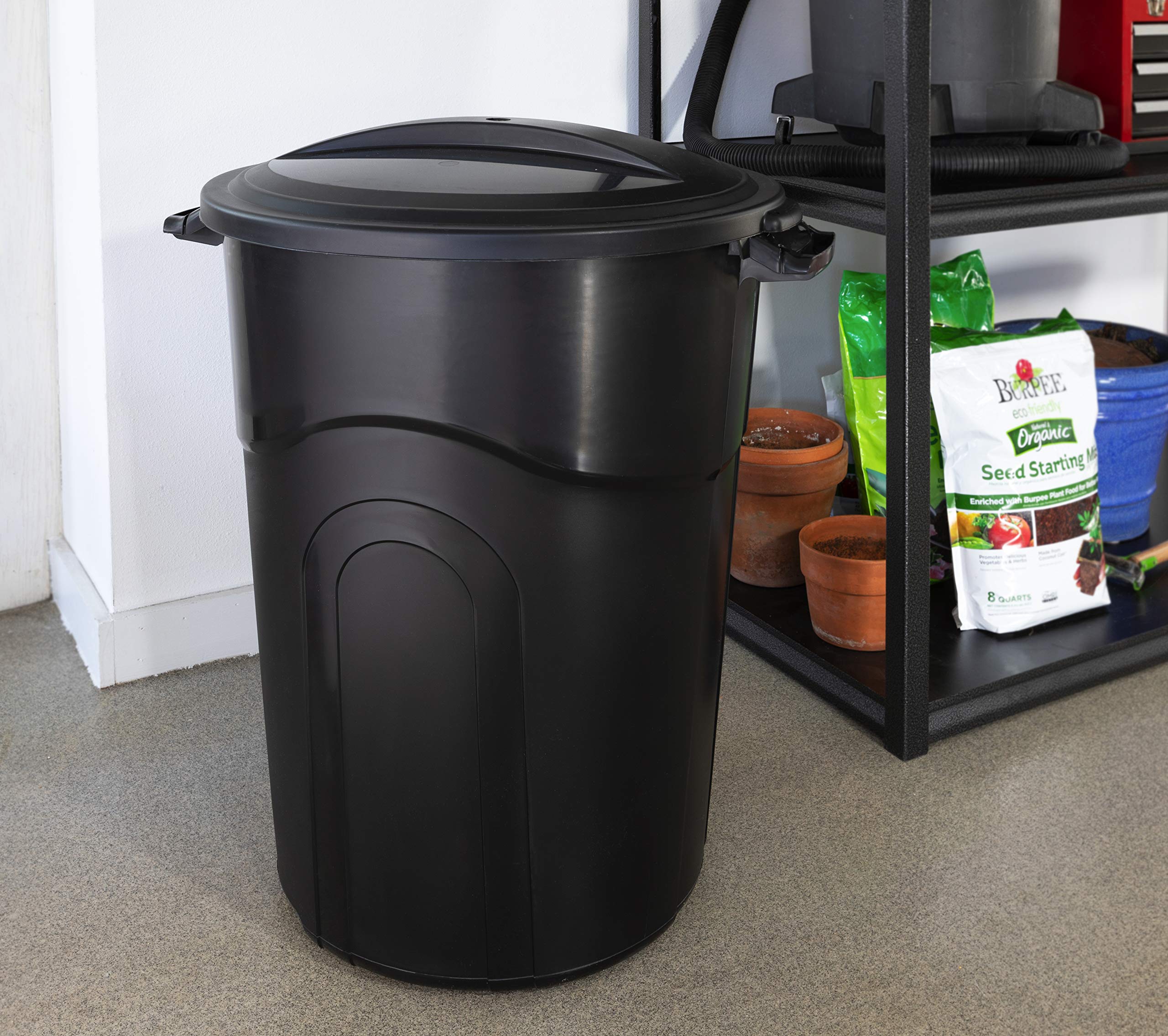 United Solutions handle detail highlighting pass-through handles for easier carrying benefit