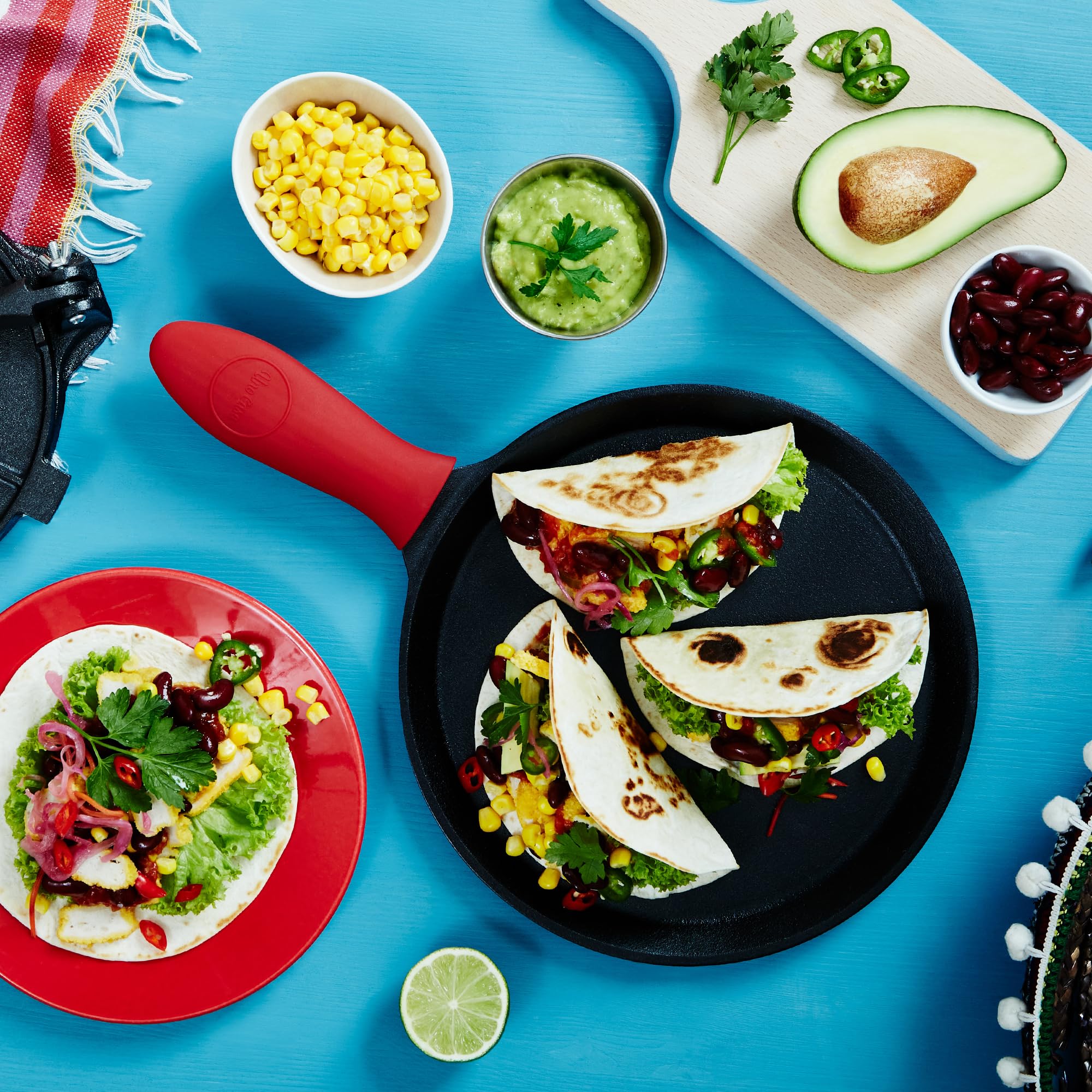 Uno Casa comal used on outdoor grill for reliable campfire cooking