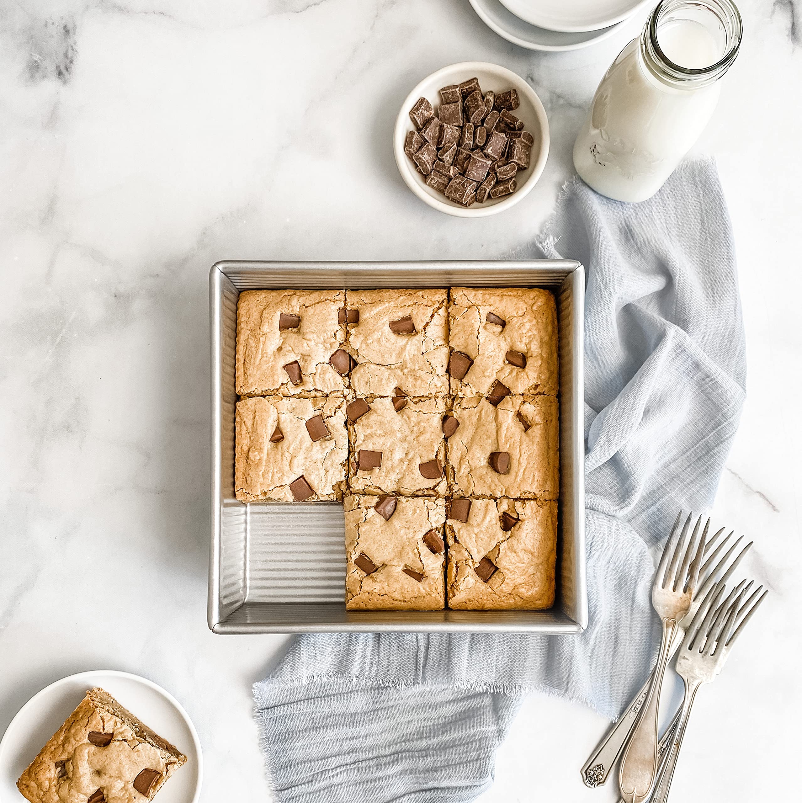 USA Pan in oven with freshly baked brownies demonstrating reliable heat conduction
