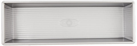 USA Pan detail of fluted exterior that strengthens pan and reduces warping