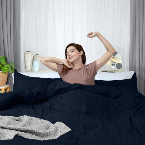 Utopia Bedding duvet cover size comparison showing 104x90 inch scale