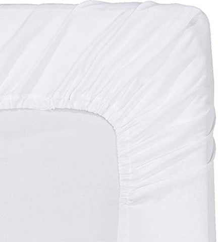Utopia Bedding elastic hem detail highlighting all-around elastic for snug, non-slip fit