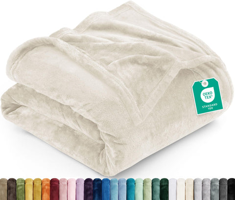 Utopia Bedding front view of queen blanket showing full coverage and plush look
