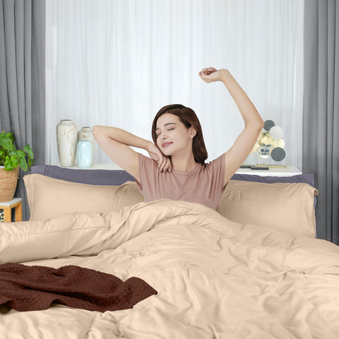 Utopia Bedding interior tie knots securing comforter to prevent shifting