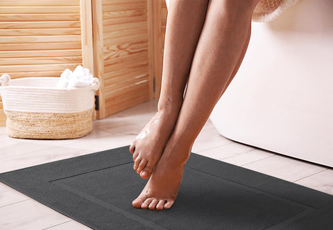 Utopia Towels reversible side display showing both usable faces for longer wear