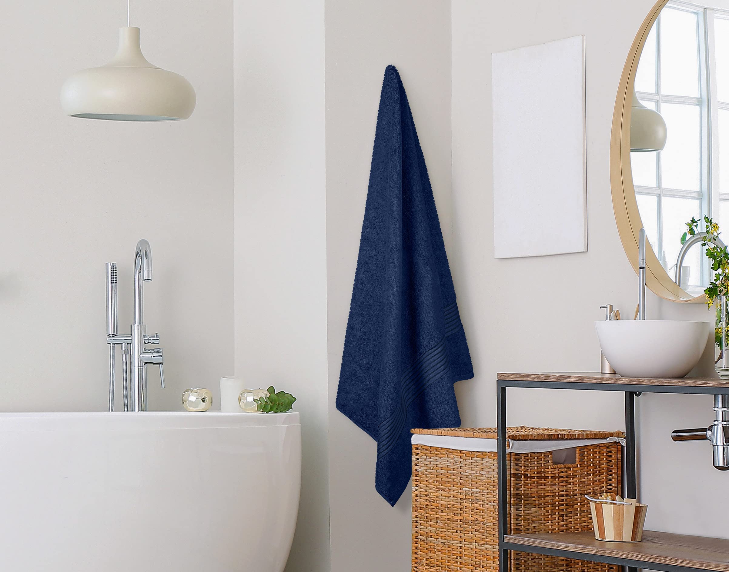 Utopia Towels poolside lounge navy showing quick-dry and leisure use
