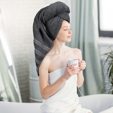 Utopia Towels close-up loop pile showing softness and improved absorbency