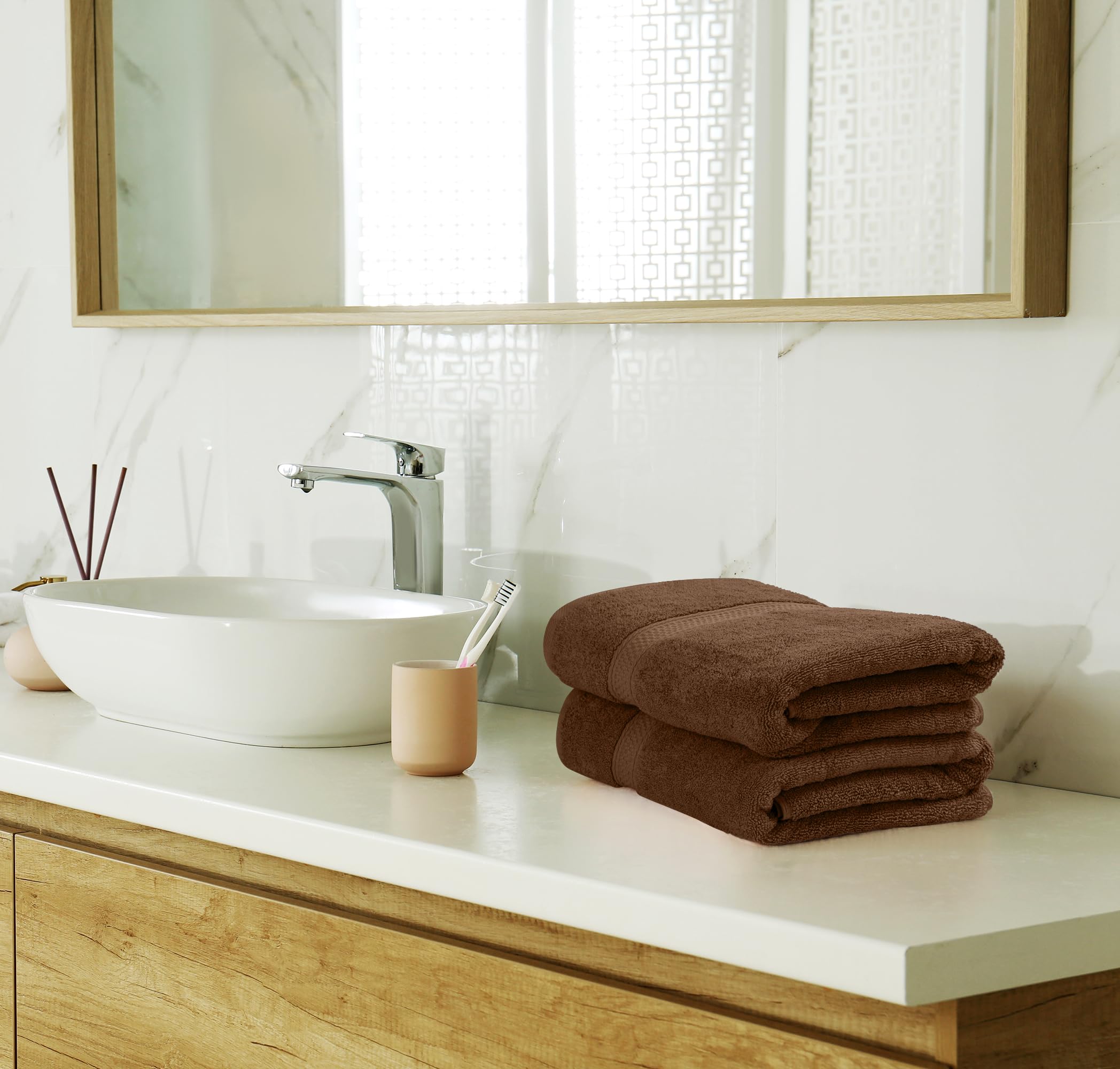 Utopia Towels hand towel and washcloths displayed for everyday use