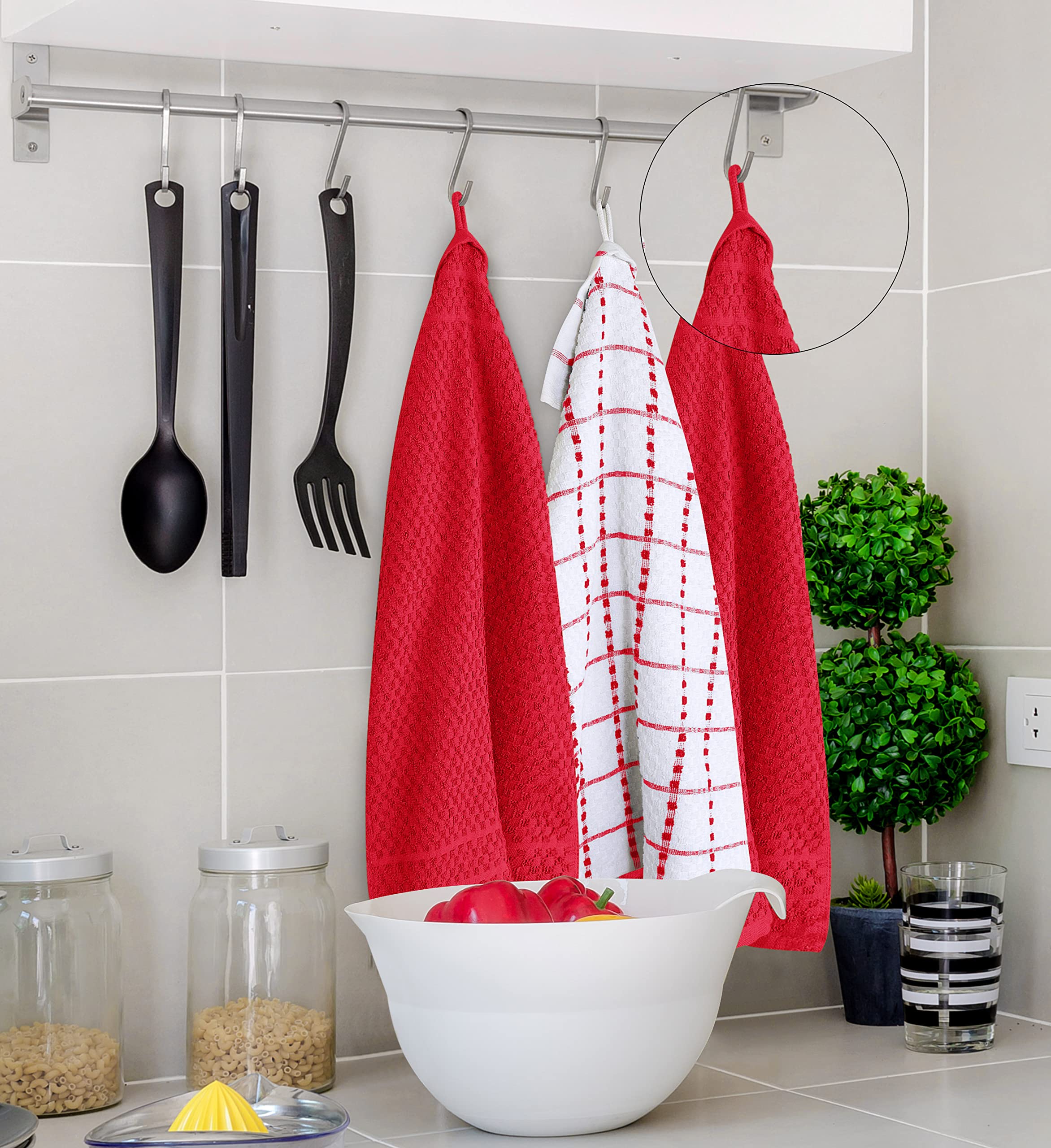 Utopia Towels care label and material tag highlighting ring-spun cotton