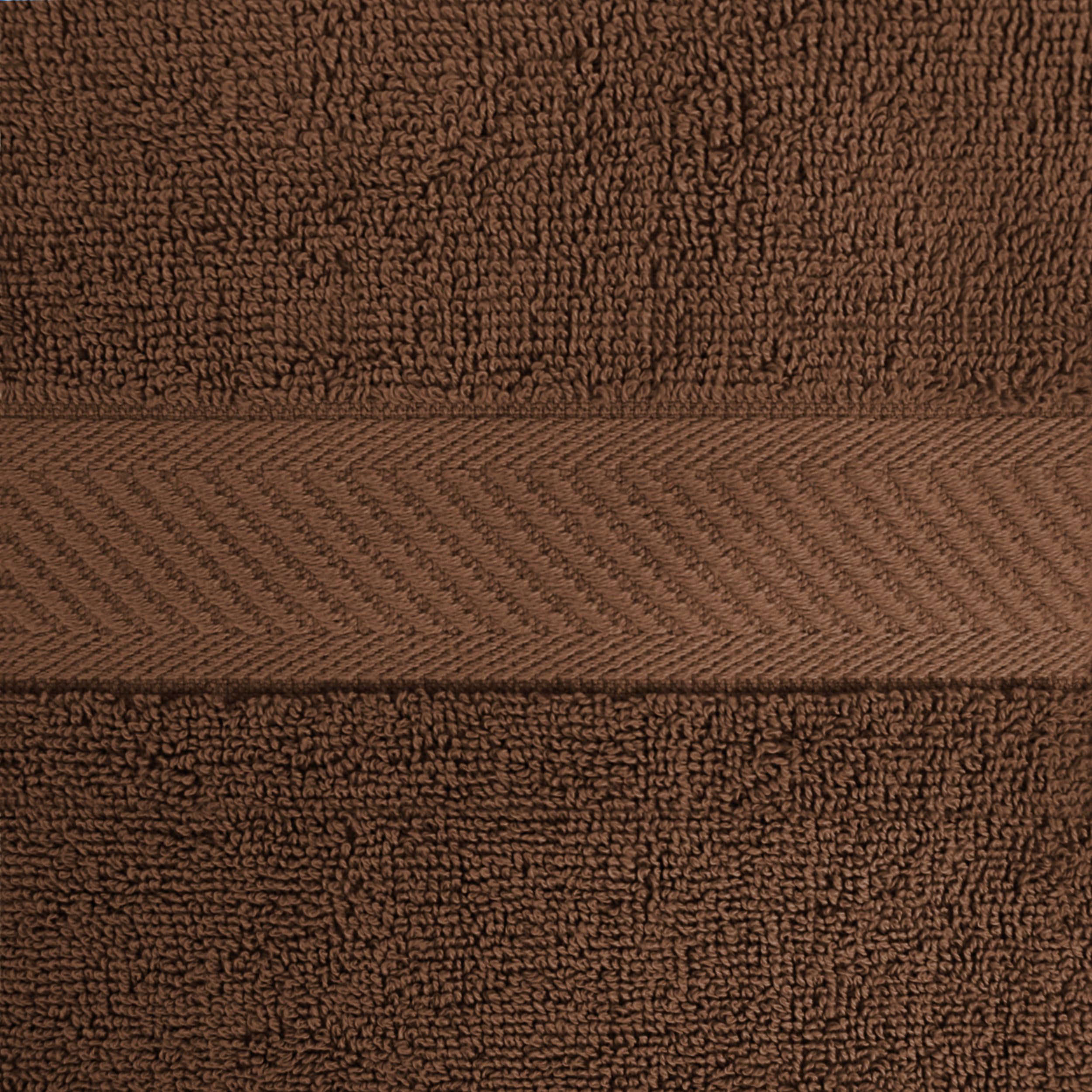 Utopia Towels draped poolside illustrating portable, quick-dry convenience