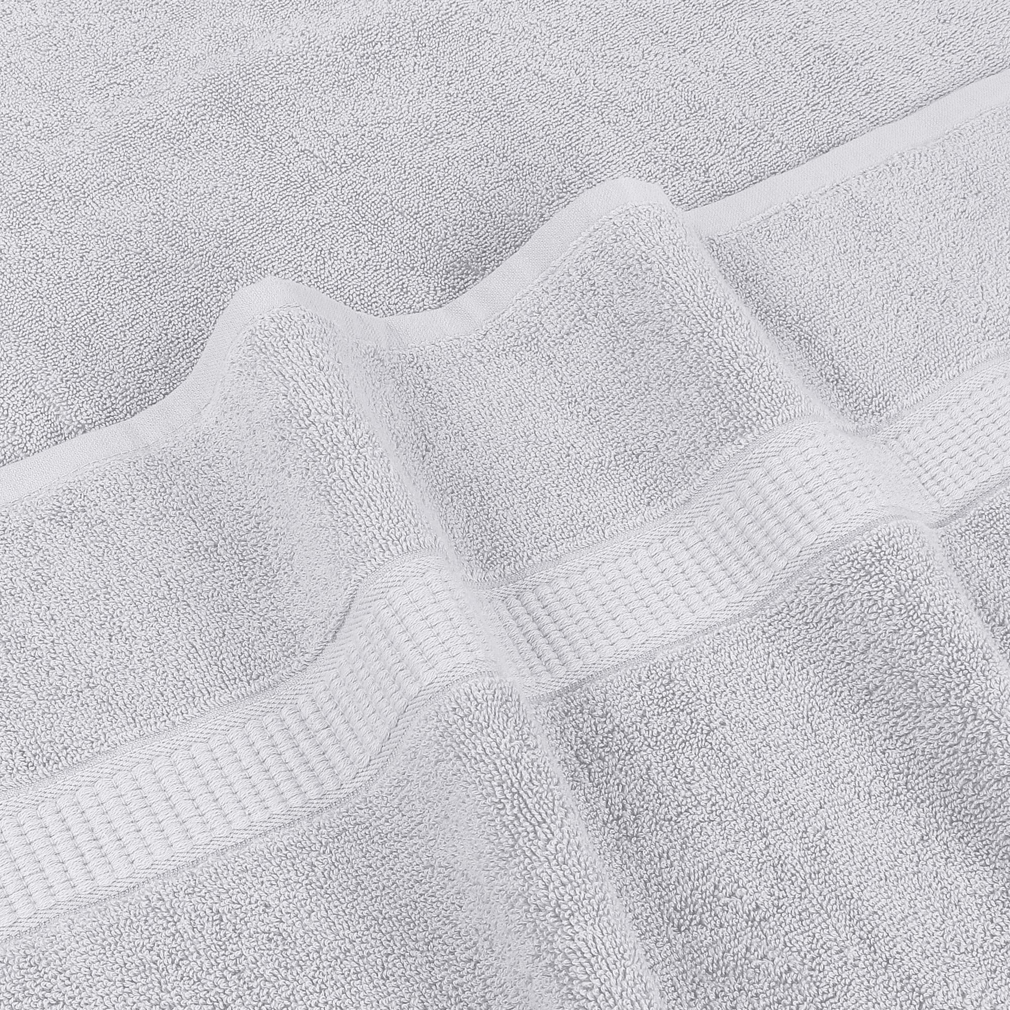 Utopia Towels laid poolside showing quick-dry readiness and versatile use