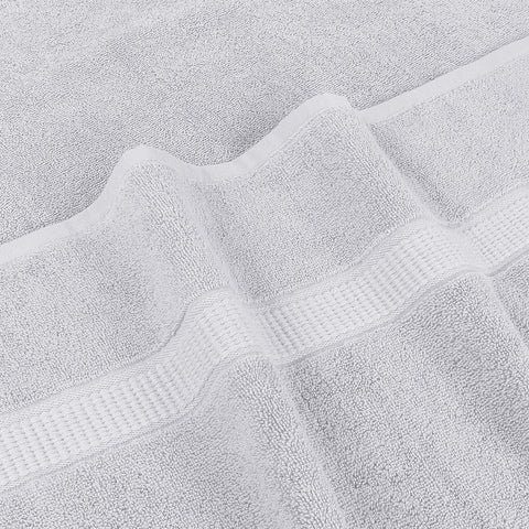 Utopia Towels laid poolside showing quick-dry readiness and versatile use
