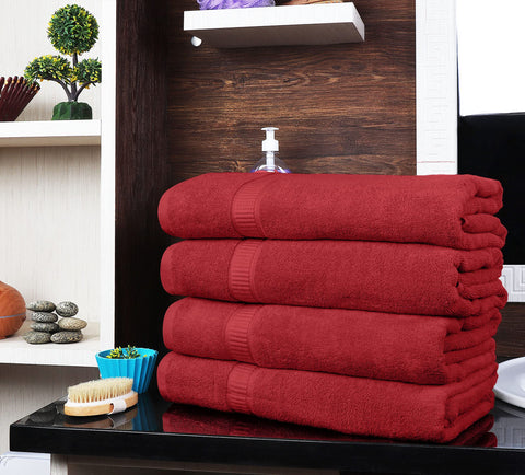 Utopia Towels laid poolside absorbing water quickly after swim