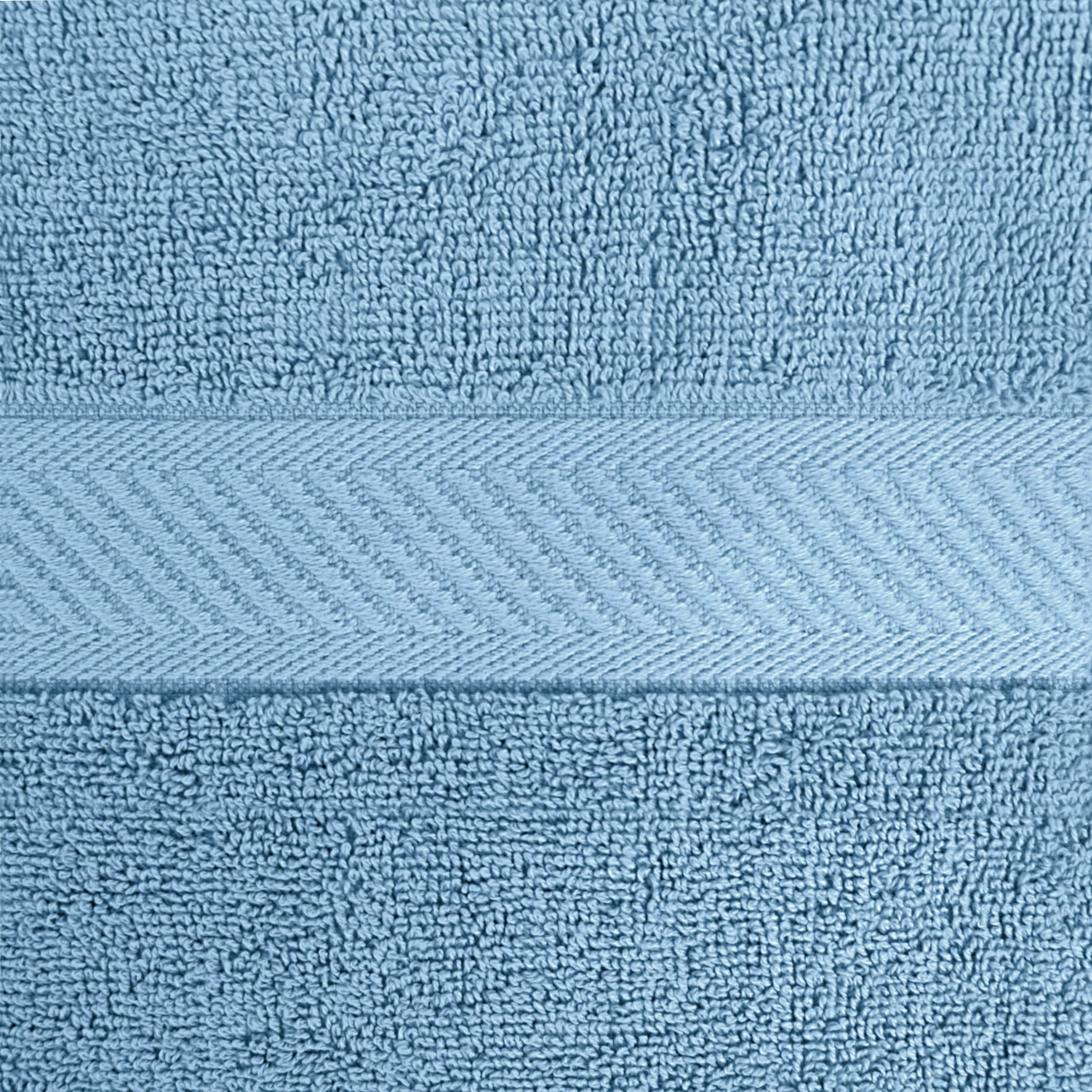 Utopia Towels absorbing water in use showing quick-dry performance