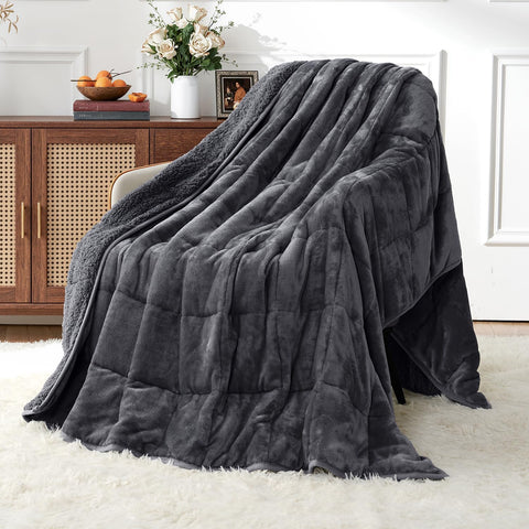 Uttermara front view showing queen blanket and neat styling benefit comfort