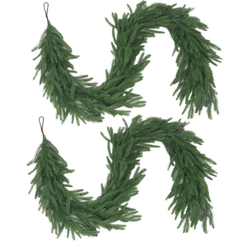 UWIOFF compressed garlands in shipping packaging showing easy unpacking benefit