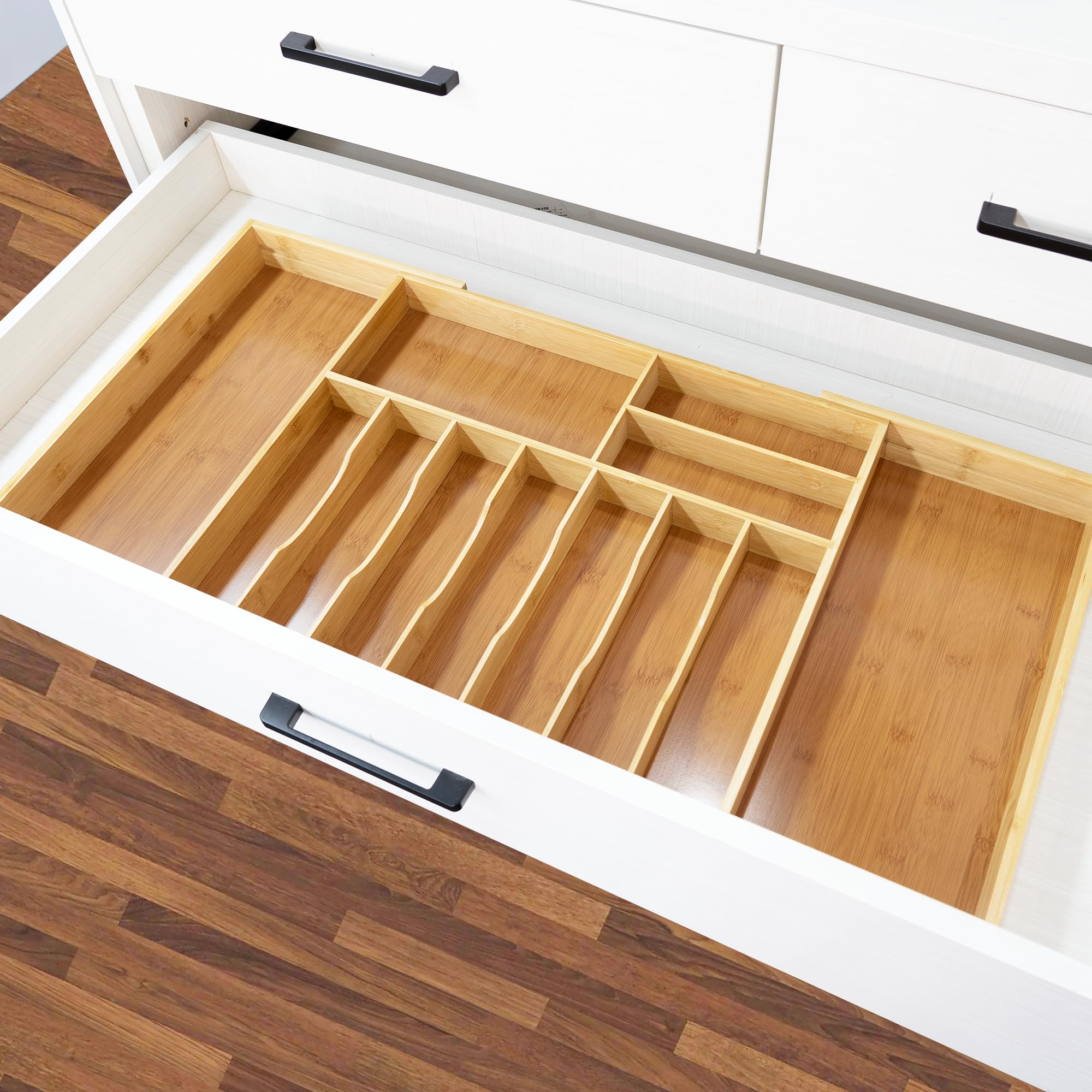 VaeFae compartment depth showcase holding large utensils for tidy drawers
