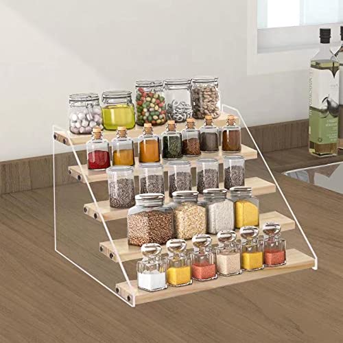 VAEHOLD close-up of clear acrylic risers highlighting label visibility and stability