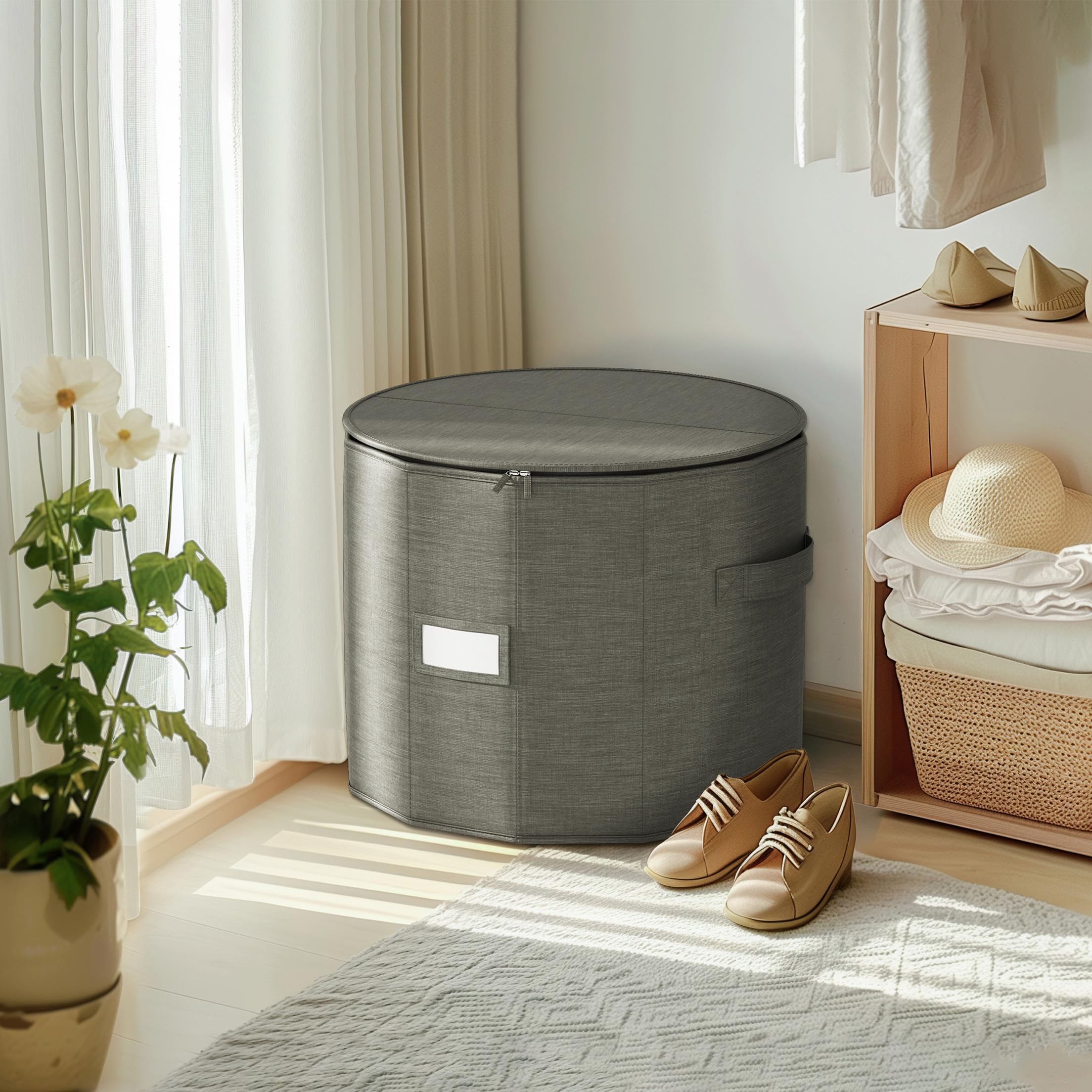 Vailando folded flat showing compact storage when not in use