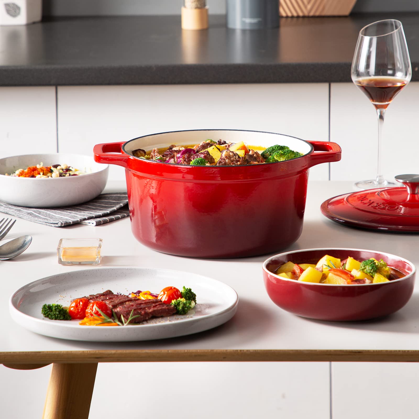 vancasso boxed packaging display showing included pot and lid ready for gifting